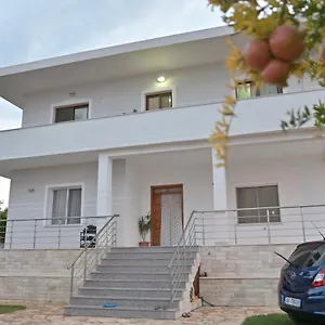  Appartamento Mana Albania